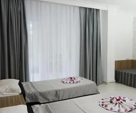Aquabella Beach